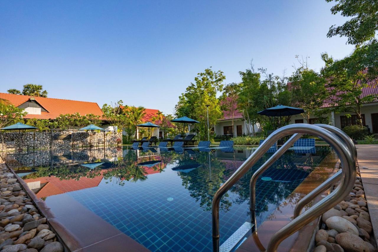 Amazing Smile Angkor Resort Siem Reap Exterior photo