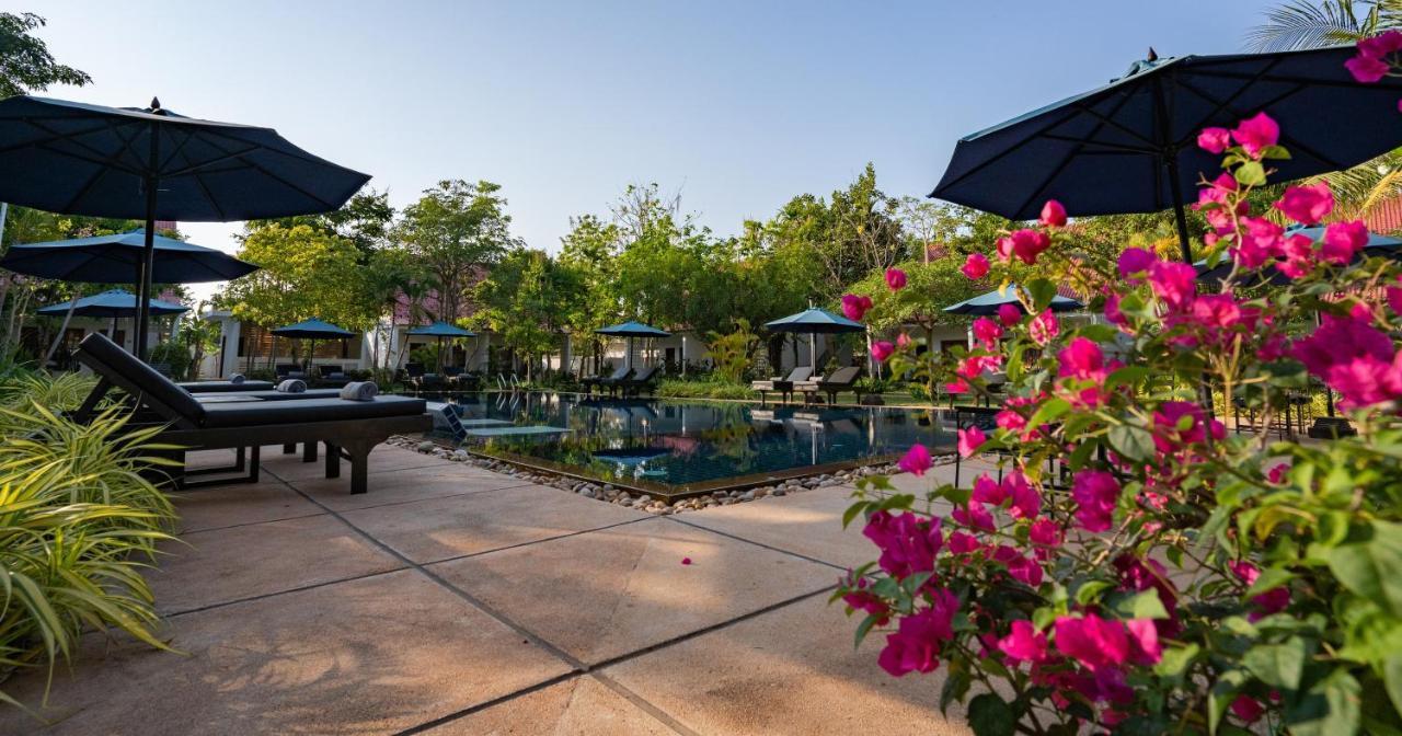 Amazing Smile Angkor Resort Siem Reap Exterior photo